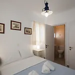 בית נופש Garden Private Agios Ioannis Diakoftis